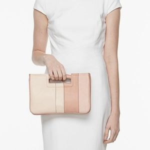 NWOT LC Lauren Conrad Convertible Summer Clutch